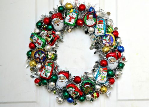DIY Christmas Candy "Ornament" Wreath