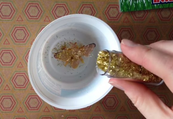 Glitter Bee Necklace