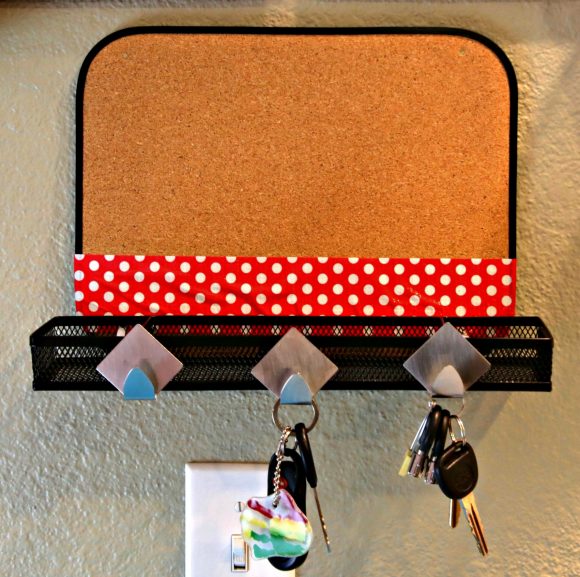Key holder, Kitchen command station using dollar store stuff and Scotch® Duct Tapes #scotchducttape