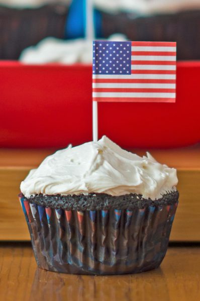 Make Patriotic Dark Chocolate Cupcakes
