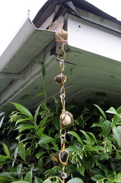 diy wire wrapped rock rain chain
