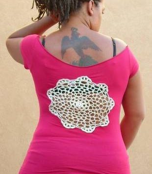 reverse applique doily tshirt