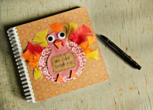 DIY Gratitude Journal for the Family - Thanksgiving craft idea from Dollar Store Crafts
