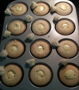 Fill Cupcakes
