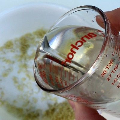 Coconut oil is best for a DIY salt scrub recipe