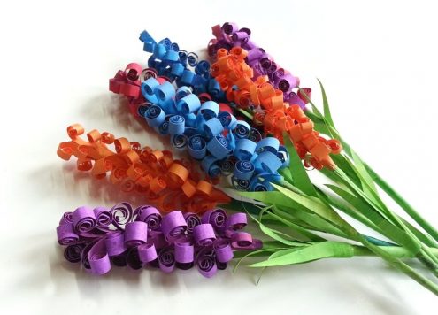 Make Curly Paper Flowers