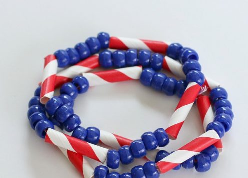 Make Patriotic Straw and Bead Jewelry (vis dollarstorecrafts.com)