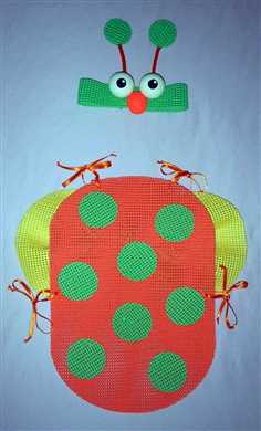 Placemat Bug Costume (via dollarstorecrafts.com)