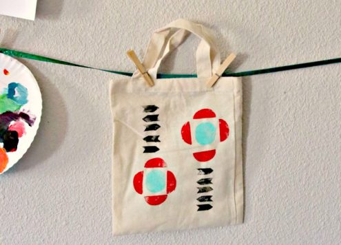 Make a trendy geometric tote bag from potatoes!