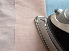 Instructions for a No-Sew Princess Costume by DollarStoreCrafts