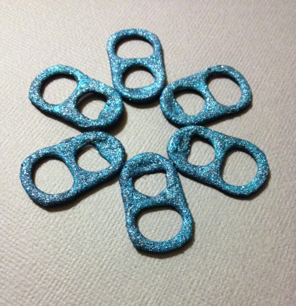 Make Soda Tab Snowflakes