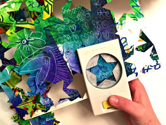 Make a Mixed Media Paper Collage Wreath