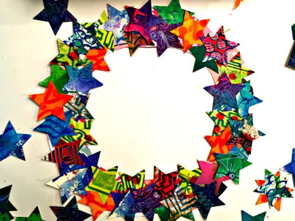 Make a Mixed Media Paper Collage Wreath