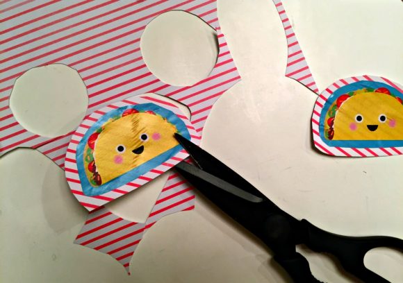 Make a Recycled Gift Wrap Wreath - Dollar Store Crafts