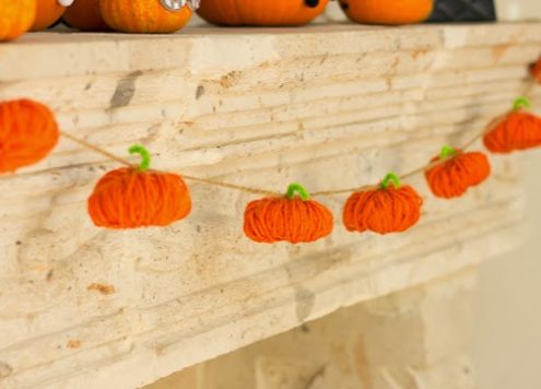 Make a Yarn Pumpkin Garland