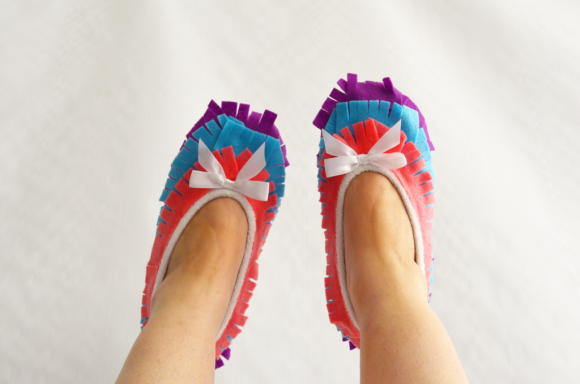 make pinata slippers