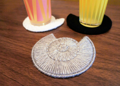 Make Plastic Canvas Cat Coasters